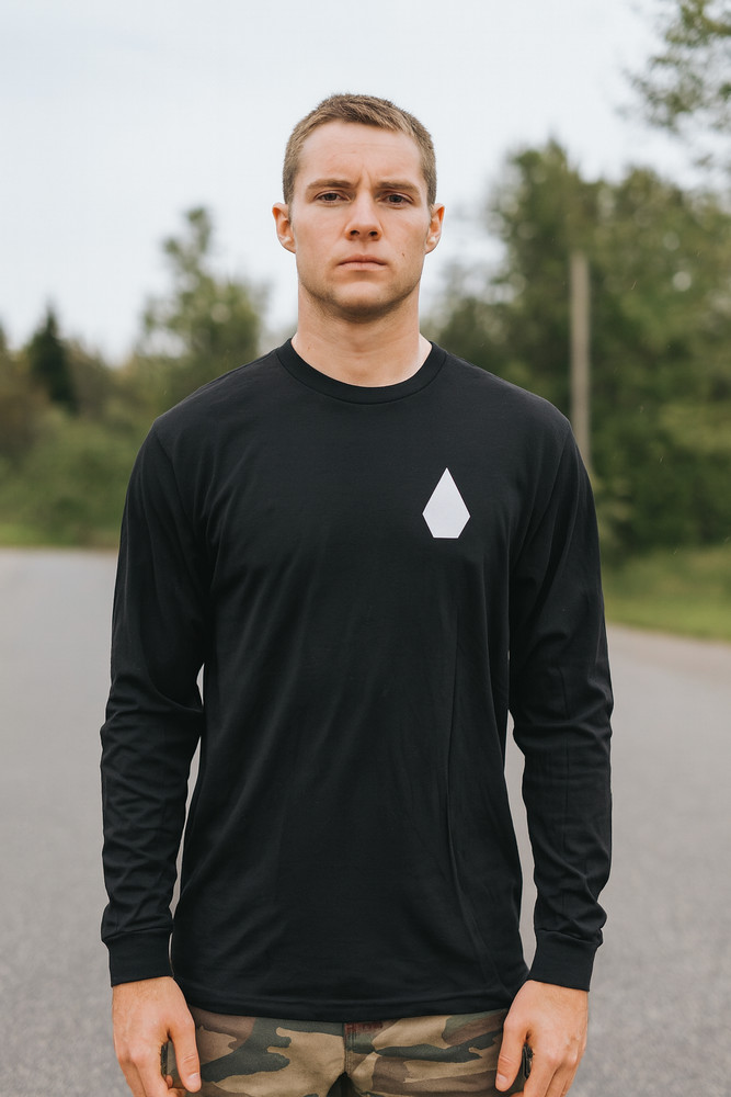 NWT Men Volcom Stone Euro Corpo Black Long Sleeve Graphic Athletic Preppy Logo M