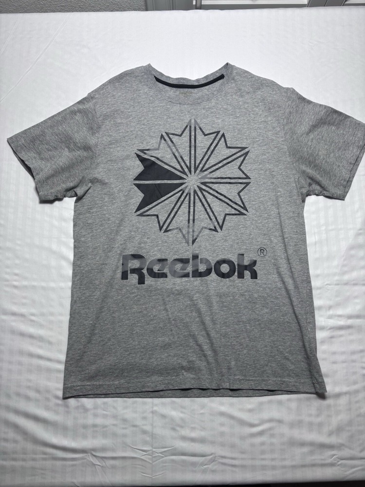 Reebok Spell Out Logo Sports Athletic Gray Short Sleeve Shirt Men’s Size Large