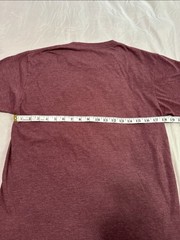 Neff Geometric Graphic Tee T-Shirt Red Burgundy Men’s Medium