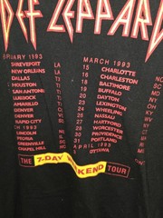 NWT Forever 21+ Def Leppard Adrenalize Graphic Raglan V-Neck Tee 2X Black/White