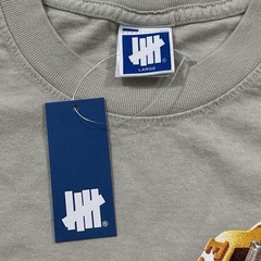 Undefeated Championship Rings S/S ‘23 ‘24 ‘25 Size L Beige Tee (Retail $45)