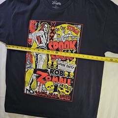 Rob Zombie Black Short-Sleeve Graphic Tee . Concert