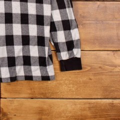 Vintage All Over Print T Shirt Medium John Ashford Long Sleeve Checked Black