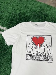 Keith Haring x Uniqlo Heart Art Logo Love Tee XL White