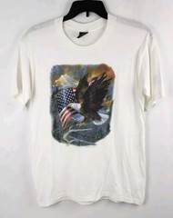 Vtg Bald Eagle USA America Nature Art Graphic Made In USA Classic Platinum M