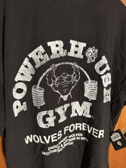 Powerhouse Gym Wolves Forever Men’s Size M Black Graphic Print Crew Neck Tee