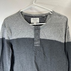 Lucky Brand Men’s Medium Henley Shirt Long Sleeve Gray Two-Tone 1/4 Button