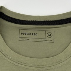Public Rec Adapt Tee Mens M Olive Green Solid Polyester Lyocell Stretch Shirt