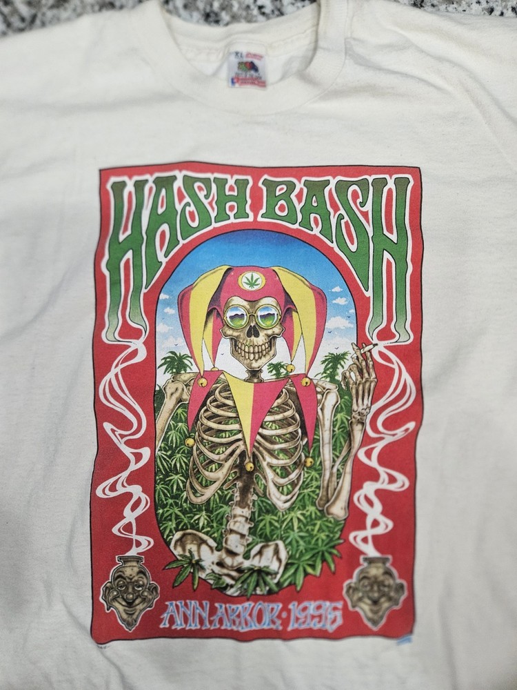 Vintage 1995 Hash Bash T from Ann Arbor, Mi. Great Graphics. worn once. RARE!