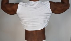 ADULT WHITE SHORT SLEEVE PADDED SHOULDER CROPPED T-SHIRT SIZE SMALL