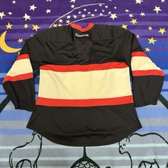 Vintage Thunderbird Blackhawks Hockey Jersey Men’s L/XL Frank Ocean Alpha Sig