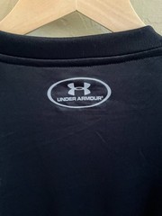 Men’s Black Under Armour Heatgear Loose T-Shirt Long Sleeve Size S ~ Small