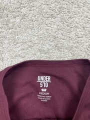 Under 510 Shirt Mens Medium burgundy Dad Tee Performance Preppy Stretch Travel