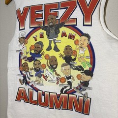 Chinatown Market Team YEEZY Alumni Graphic Men’s White Shirt Size Small