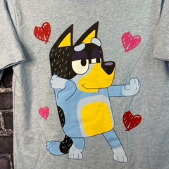Bluey Men’s SMALL Bandit Bingo Family Hearts Shirt Heart