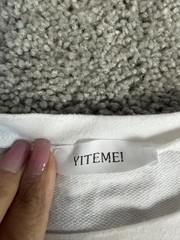 YITEMEI Shirt Mens 44 White Poetic Justice Graphic Long Sleeve Crew Neck