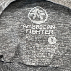 Buckle American Fighter Tee Shirt Men Size S Gray Patriotic Tee Short Sleeve