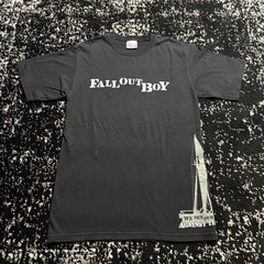 Fall Out Boy Band Shirt Mens Small Black Y2K Emo Sails Against The Wind Hanes