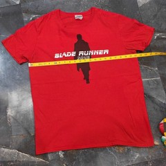 Blade Runner 2049 Red Graphic T-Shirt Adult Size L Sci-Fi Movie Graphic Tee
