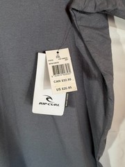 NWT Rip Curl Short Sleeve T-Shirt Gray with Red Logo Graphics (2XL)