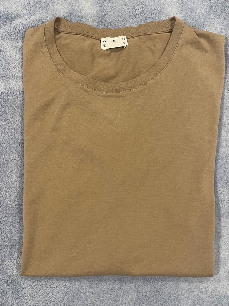 ASKET Lightweight T-Shirt Men’s Medium Taupe – SUPIMA Cotton – Excellent Conditi
