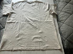 ADIDAS TREFOIL SIZE XL OFFWHITE OR CREAM SHORT SLEEVE T-SHIRT.SEE DESCRIPTION