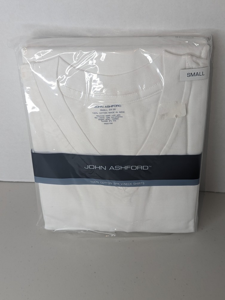 John Ashford Men’s 100% Cotton V-Neck T-Shirt Undershirt 3 Pack Size Small 34-36