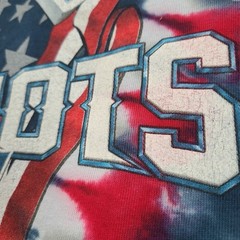 New England Patriots Tie-Dye T-Shirt Men’s Size XL Blue Gray Red All-Over-Print