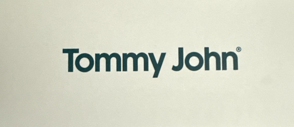 NIP! 2-Pk TOMMY JOHN Stay Tucked BLACK or WHITE CREW T-SHIRTS / TEES ~ Size XL