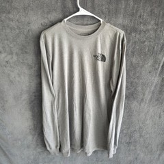 The North Face Shirt Men Medium Gray Long Sleeve Logo Outdoor Casual Tee