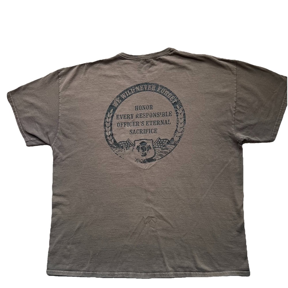 Vintage Firefighter Memorial HEROES T-Shirt Brown 2XL Gildan USA Tribute Tee Y2K