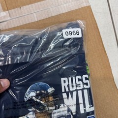 NFL Team Apparel Russell Wilson Seahawks T-Shirt Mens XL Blue Football Graphic