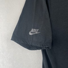 Nike Men Athletic Cut Layered Hem T-Shirt Black Charcoal Athleisure 746425-010 M