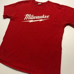 Milwaukee 2-sided Graphic T-Shirt Sz L Red Crew S/S Grunge Gildan 100% Cotton