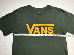 VANS Green Graphic Logo Print Men’s T-Shirt Crew Neck Short Sleeve Size S
