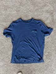 Tommy Bahama Men’s Solid Blue Crew Neck Pocket Logo Short Sleeve Tee M