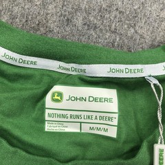 John Deere Shirt Mens Medium Green Tractor Graphic Tee Tagless Cotton Farm