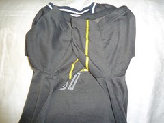Aeropostale mens S T-shirt V-neck gray cotton blend solid graphic