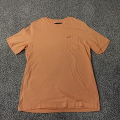Greg Norman Shirt Mens Medium Orange Shark Golf Preppy Cotton Casual Pocket Tee