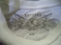 BUNDLE LOT OF 3 MEN’S MEDIUM EXPRESS NYC T-SHIRTS 2 CREW & 1 V-NECK TEE LOYALTY