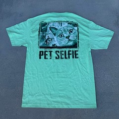 Pet Selfie Mens Mint Green Graphic T-Shirt Cat Dog Security Cam 600-2310 NWT L