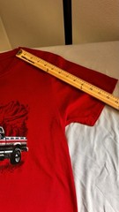 Men’s Short Sleeve T-Shirt Red W/ Patriotic Truck Graphic Size Medium