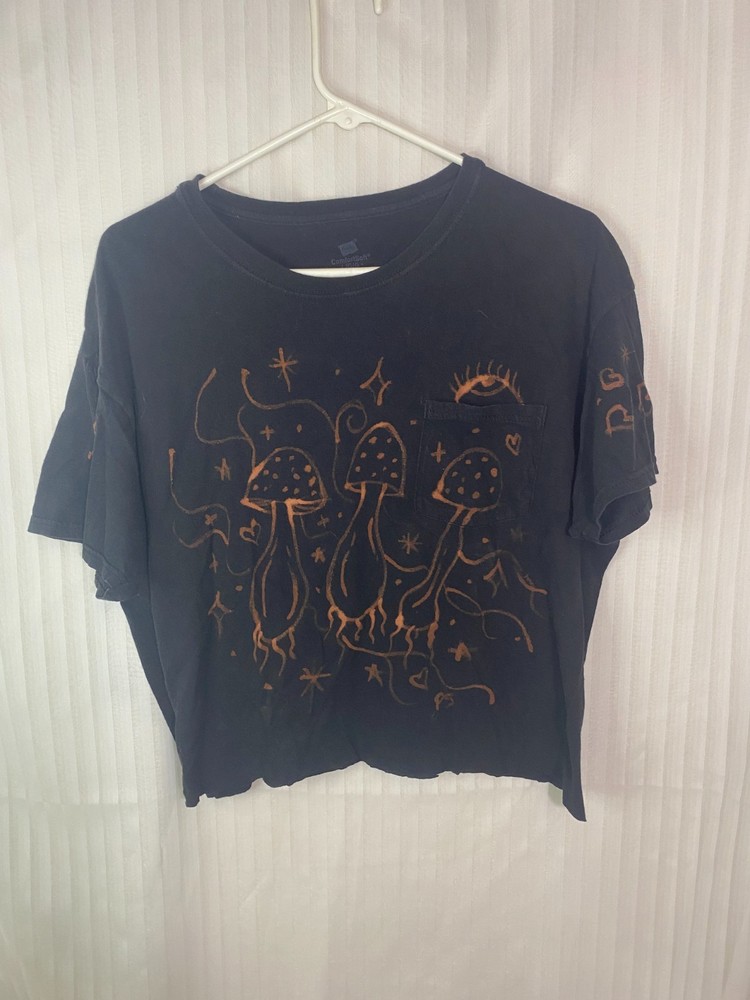 Pharrahisdope Hand Painted Bleach Art Cropped T Shirt Size L Mushrooms Stars Eye