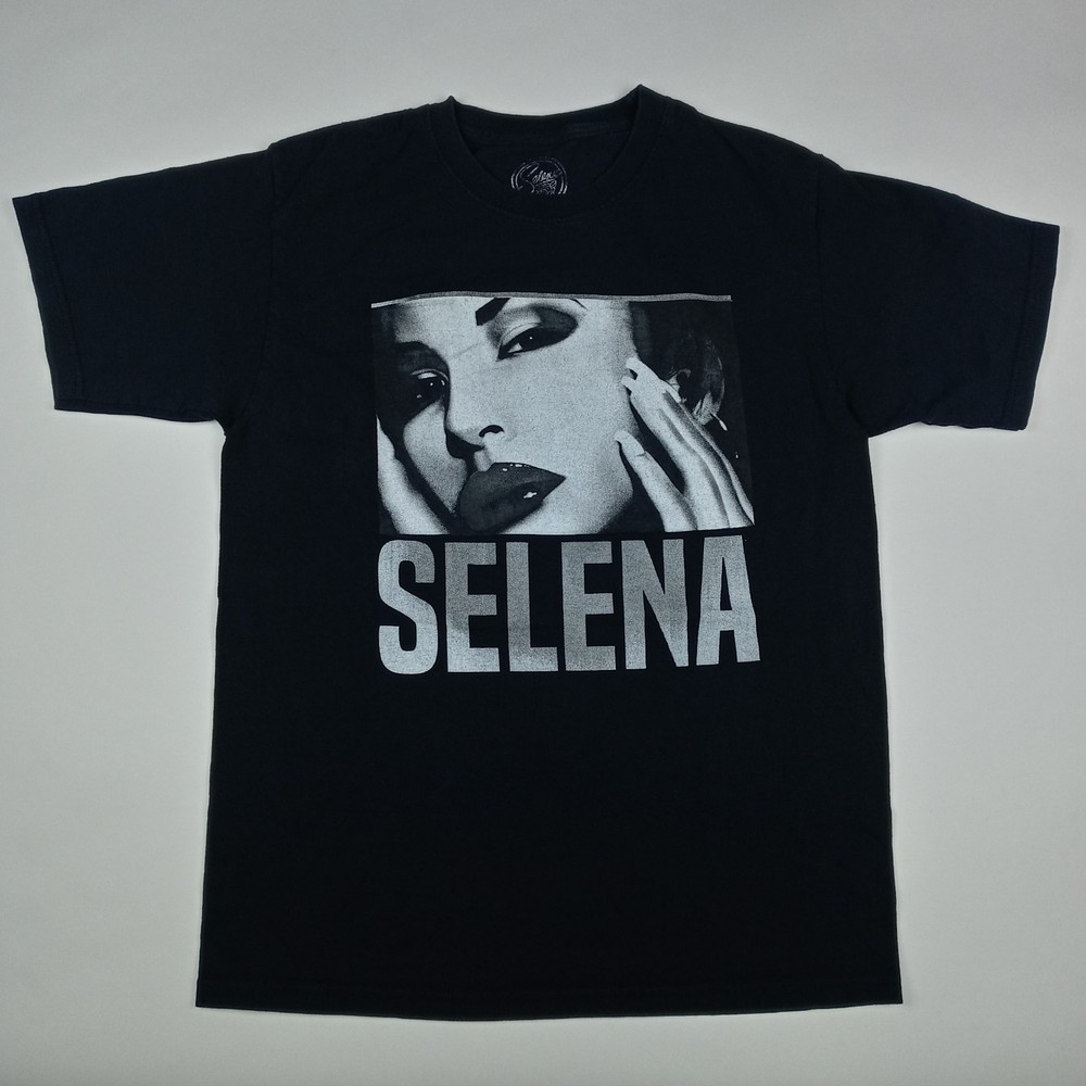Selena Quintanilla T-Shirt Music Singer Adult Size Medium Short Sleeve