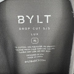 BYLT Drop Cut Lux Polka Dot Short Sleeve T-Shirt Mens XL Gray Stretch Round Hem