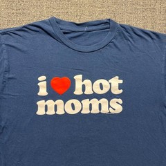 I Heart Hot Moms T Shirt M Navy Blue Now and Zen Funny Humor Novelty Tee Medium