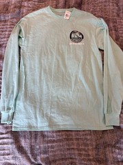 Margaritaville Fins Up Shark Celadon Long Sleeve Men’s T-Shirt Cotton Size M