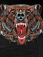 Grizzly Bear Colorful Artsy T-Shirt Small Black Short Sleeve Animal Wildlife