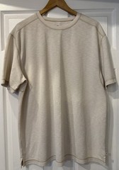 Tommy Bahama Men’s Off White/Beige Crew Neck Short Sleeve Logo Tee Cotton Knit L