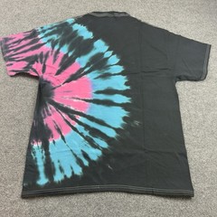 Street Fighter Chun-Li Vs M. Bison / Tie Dye Graphic T-Shirt Adult Size Large